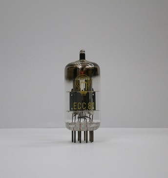 電圧増幅管ECC81　の画像です。