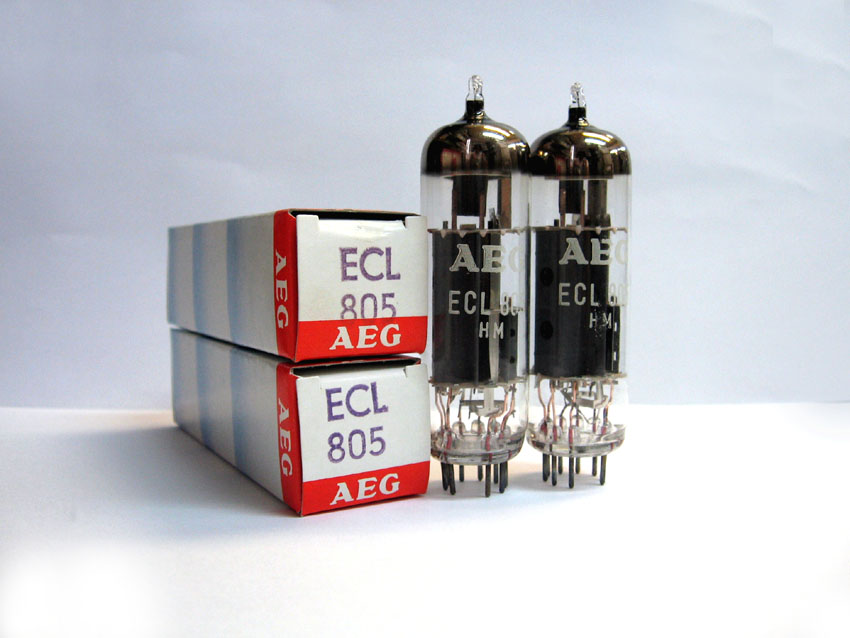 電力増幅管／出力管ECL805 （AEG） 2本セットの画像です。