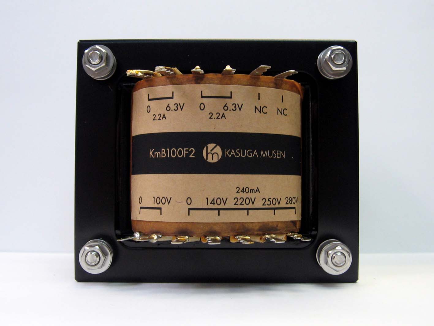 オリジナル電源トランス KmB100F2の画像です。