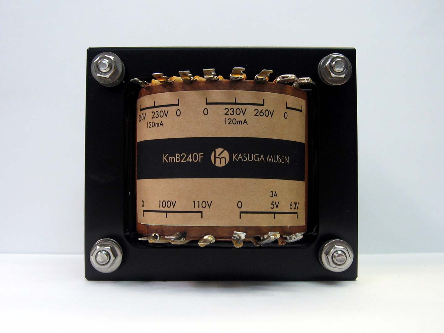 オリジナル電源トランスKmB240Fの画像です。
